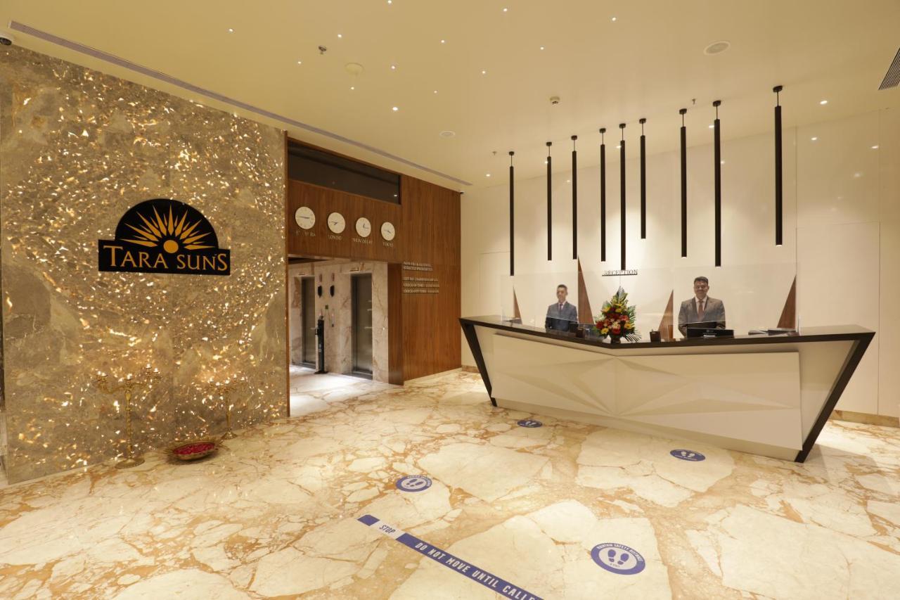 Tara Suns Hotel วาโดดารา ภายนอก รูปภาพ
